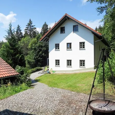 度假居 Neunussberg Sleeps 25 Pool T758970